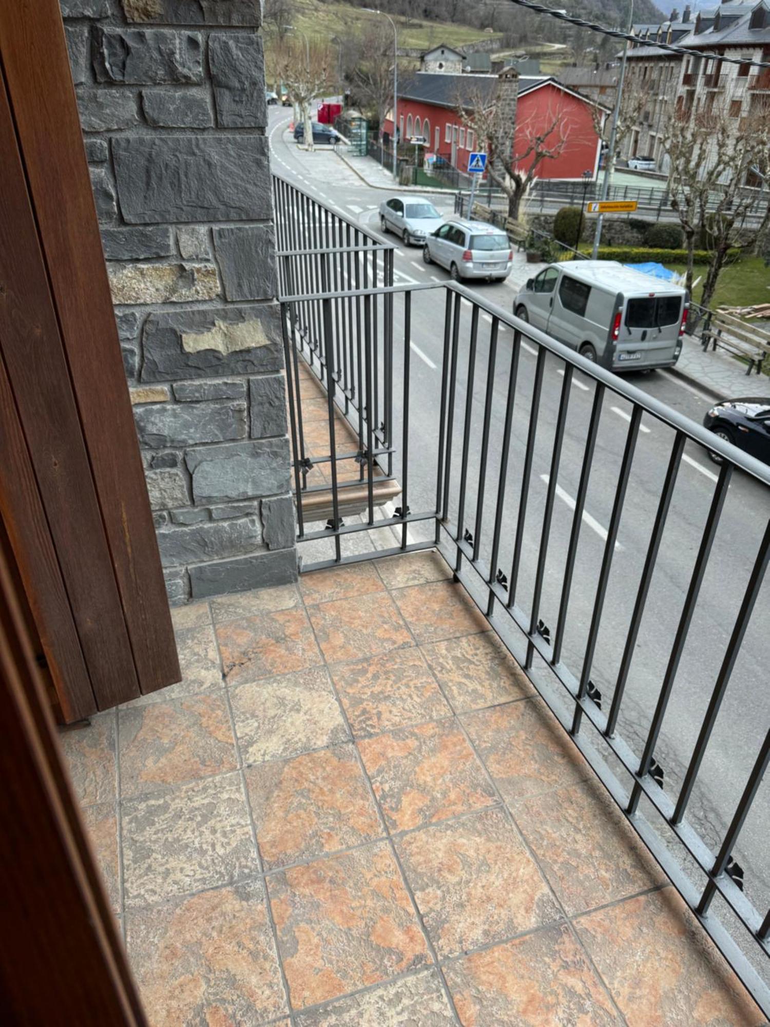 Apartamento La Boira Broto Εξωτερικό φωτογραφία